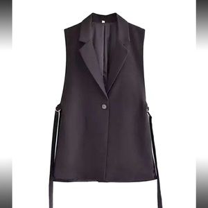 Zara Black Sleeveless Vest